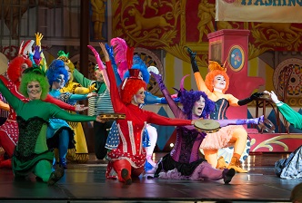 pt barnum circus costumes